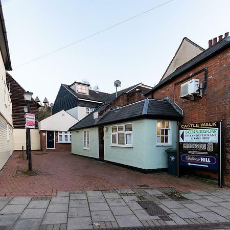 Spacious 2Br Flat In Stansted Apartamento Stansted Mountfitchet Exterior foto