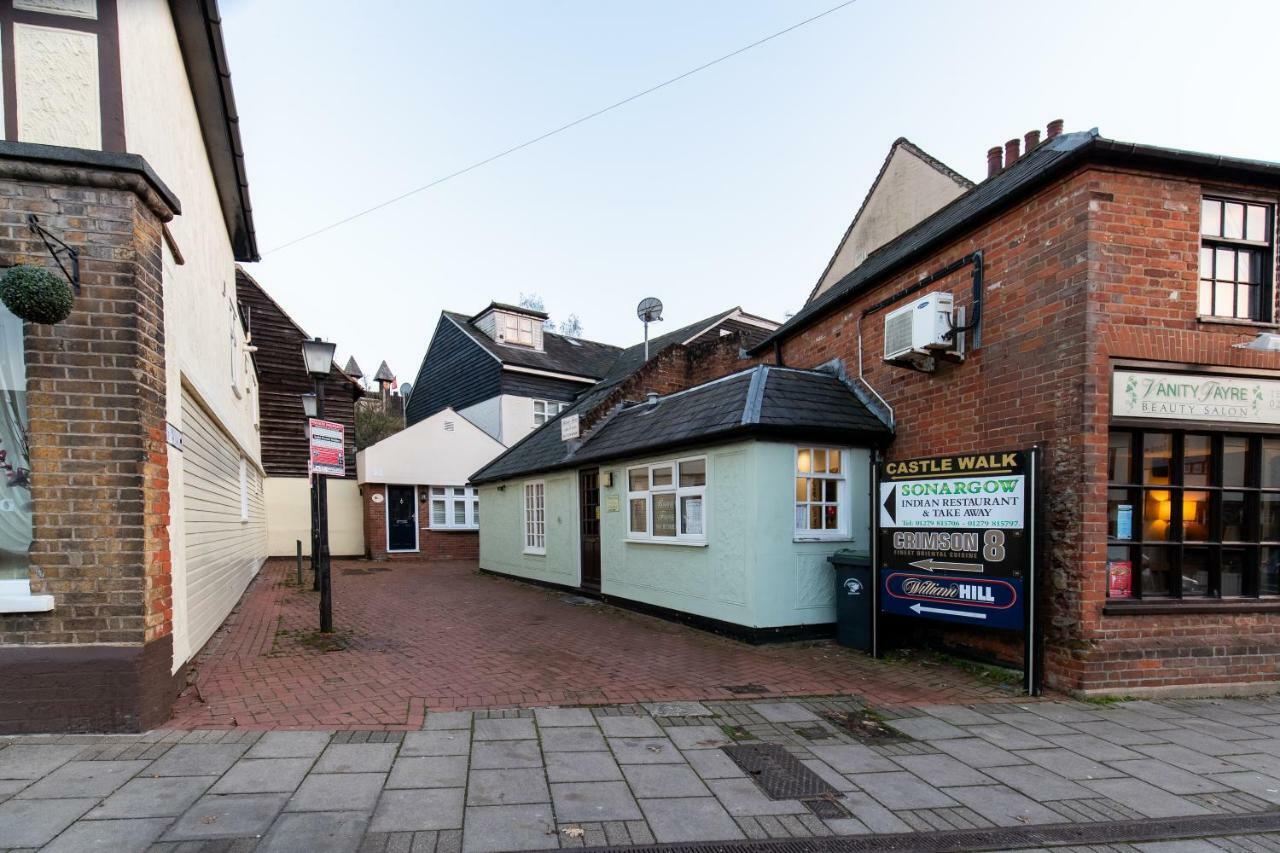 Spacious 2Br Flat In Stansted Apartamento Stansted Mountfitchet Exterior foto